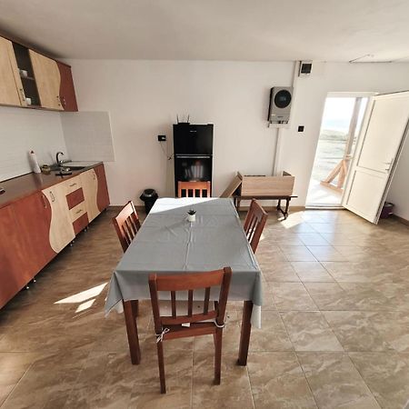 Cabana Varad Coronini Moldova Veche 外观 照片